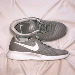 Nike Women’s Tanjun Sneakers